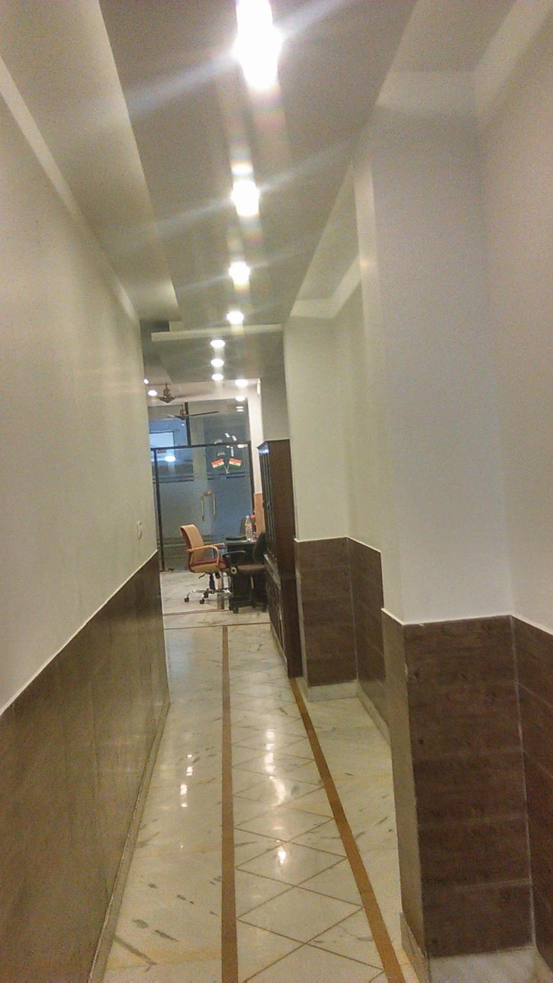 Royal Plaza 3* New Delhi